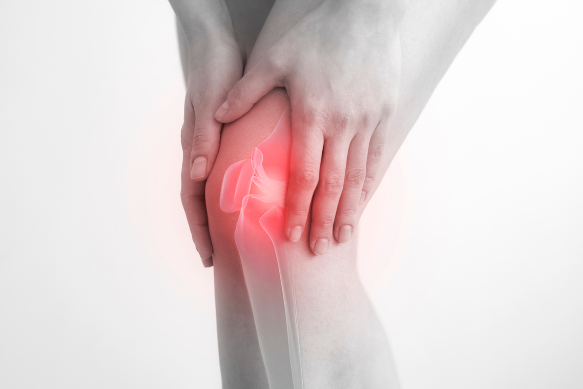 Knee trauma and joint pain-Sports injuries